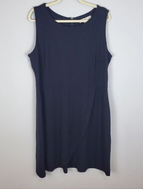 Loft Plus Women's Sleeveless  Dress NWT Black Size 16